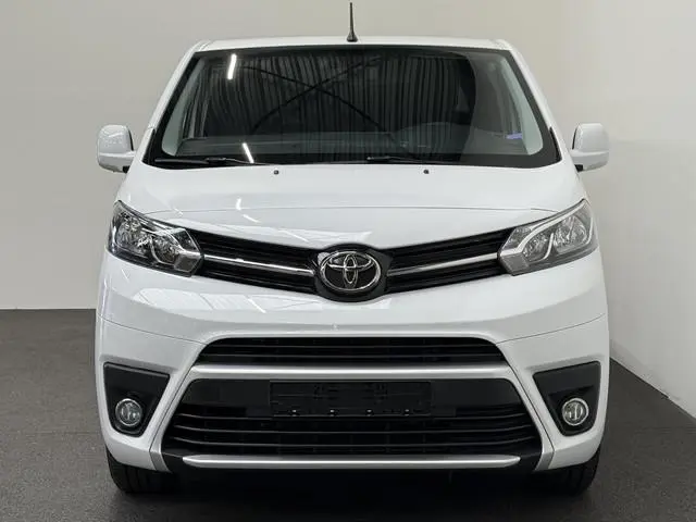 Toyota pro-ace