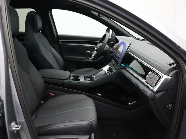 BYD SEAL U
