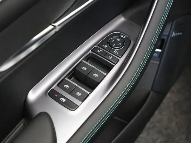 BYD SEAL U