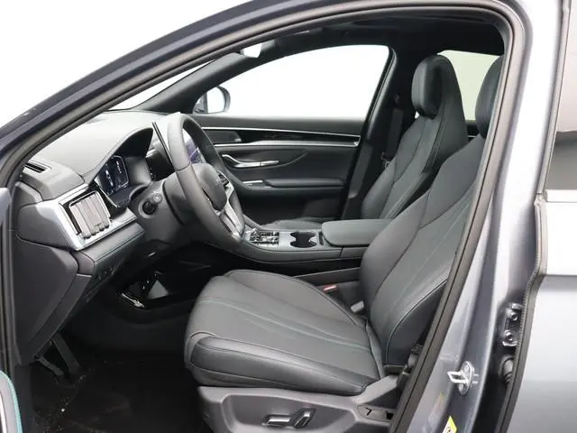BYD SEAL U