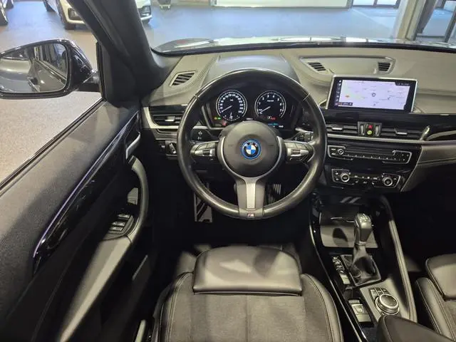 BMW X1 xDrive25e eDrive Edition M-Sport | Panorama | 19” | Camera | Electrische stoelen | CarPlay 