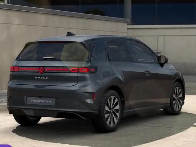 Volkswagen ID. Polo Style 37 kWh accu, 135 PK · Panoramadak · Trekhaak afneembaar · Zijruiten achter...