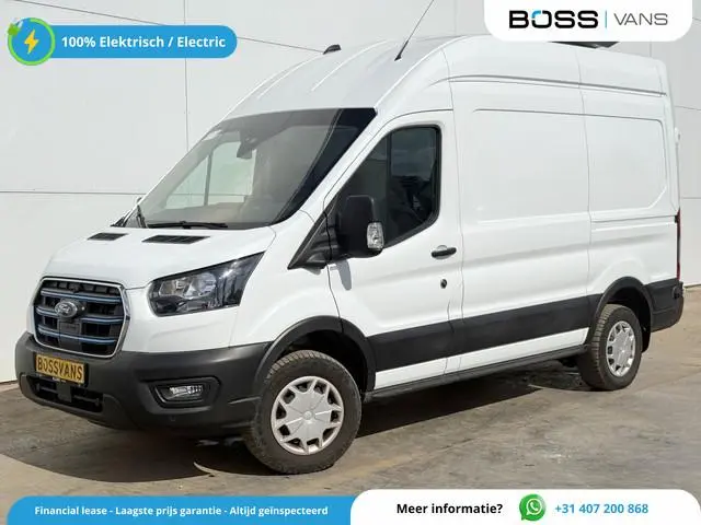 Ford E-Transit 68kWh 184PK L2H3 317km WLTP 97.3% (SOH) BEV Snelladen 360° Camera Climate Control Cru...
