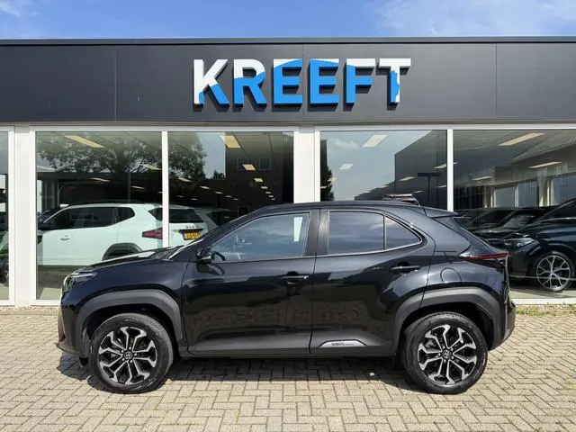 Toyota Yaris Cross 1.5 Hybrid 130 Executive Camera | App Connect | Winterpakket