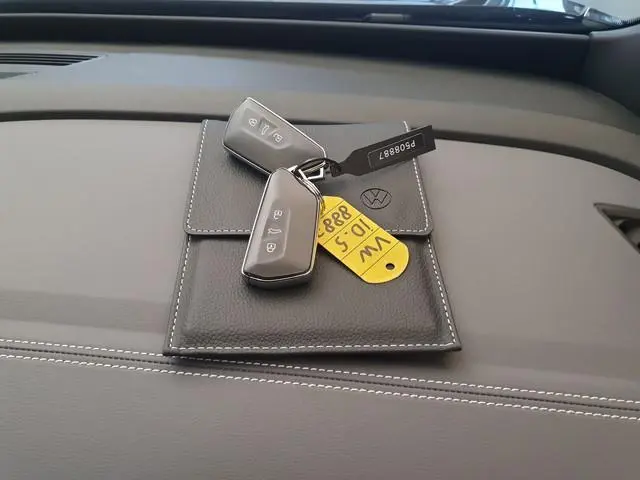 Volkswagen ID.5