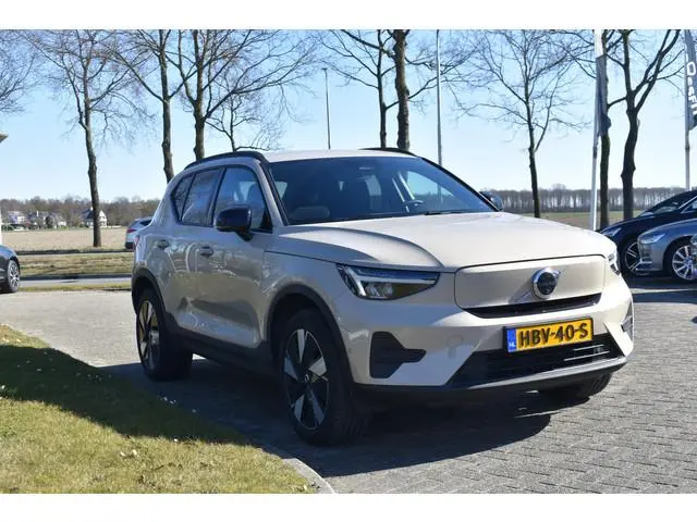 Volvo EX40 Extended Range Business edition 82 kWh | ACC | Blis | Climate pack | Camera | 19 "LMV