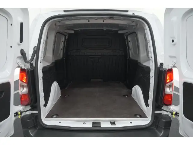 Citroen ë-Berlingo 136 L1 50 kWh | SOH 99,0% | Camera | Vloerplaat Laadruimte | Apple Carplay | Park...