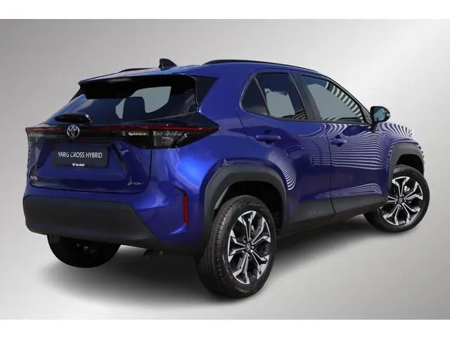 Toyota Yaris Cross 1.5 Hybrid 130 First Edition, VERWACHT, Comfort Pack, Stuur & Stoel verwarming, B...