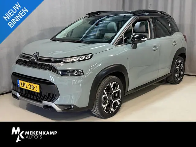 Citroen C3 Aircross 1.2 PureTech Shine 16"/Panoramadak/Leder/Stoelverwarming/Camera/Navigatie/Apple...