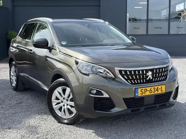 Peugeot 3008 1.2 PureTech Active 360°Camera,Navi,Carplay,Trekhaak,Lm velgen,D-riem vv in2023,Recent...