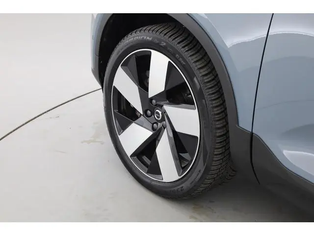Volvo C40