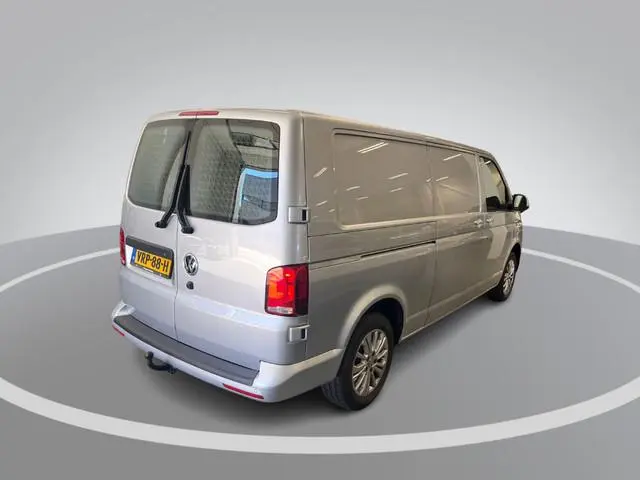 Volkswagen Transporter 2.0 TDI 150pk DSG L2H3 28 Bulli · Camera · Apple/Android Car Play · Navigatie...