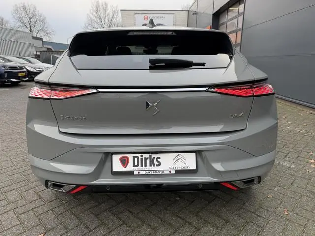 DS DS 4