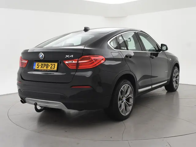 BMW X4 xDrive20i 184 PK H.E. + TREKHAAK 2000 KG | LEDER | HEAD-UP | STOELVERW. | 19 INCH