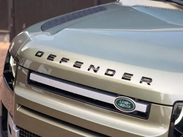 Land rover Defender 3.0 D200 110 Comm Aut X-Dynamic S