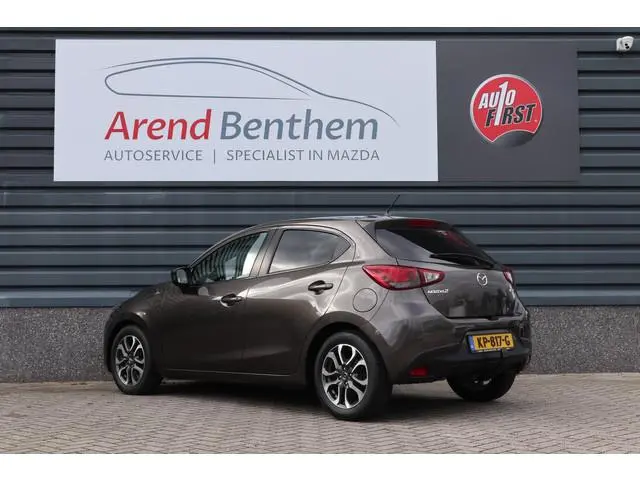 Mazda 2