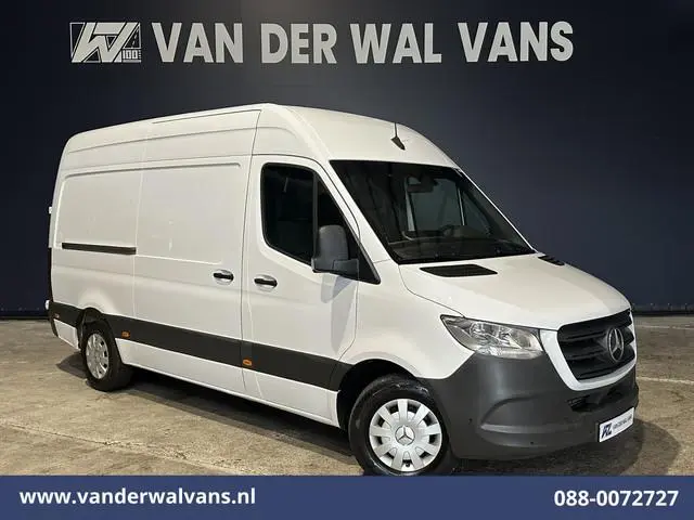 Mercedes-Benz Sprinter 315CDI 150pk L2H2 Euro6 Airco | Camera | Navigatie | Apple Carplay | Cruiseco...