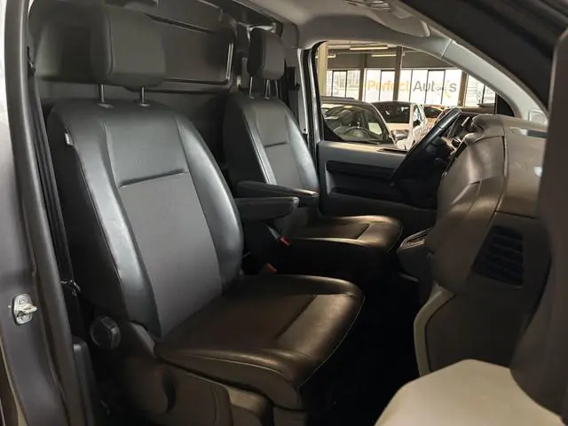 Toyota pro-ace