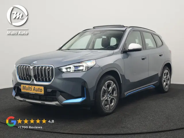 BMW iX1 xDrive30 Launch Edition 313pk Dealer O.H 96.5% SOH | Panodak | Adaptive Cruise | 360 Camera...