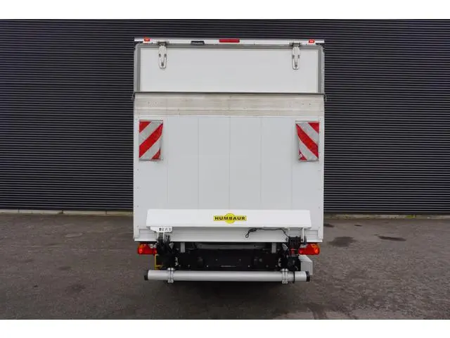MAN TGE