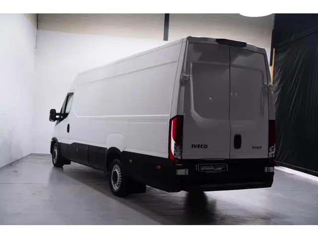 Iveco Daily 35S16 160 pk L4H2 Jumbo / XXL Airco ECC Laadruimte Pakket, PDC achter, 3-Zits