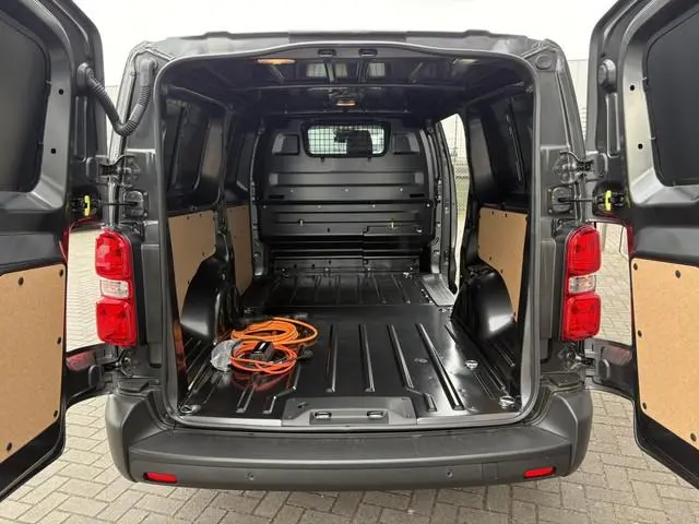 Toyota pro-ace