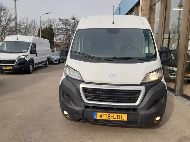 Citroën Jumper /Peugeot Boxer HDi 140 Pk L2H2 Airco Cruise control Navigatie