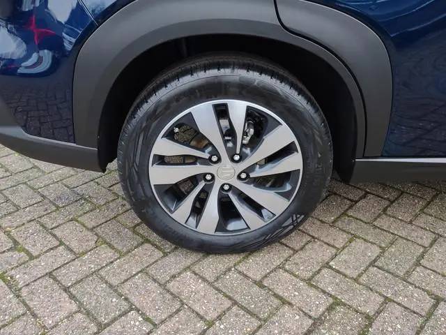 Suzuki S-Cross