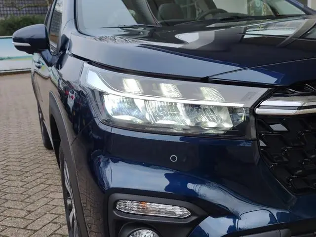 Suzuki S-Cross