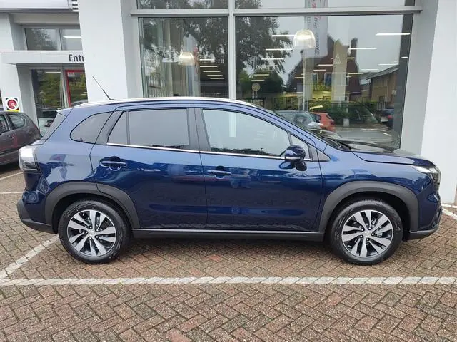 Suzuki S-Cross