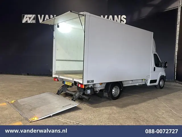 Peugeot Boxer 2.2 BlueHDi 141pk Bakwagen 428cm Lang Laadklep Euro6 Airco | Camera | 1085kg laadvermo...