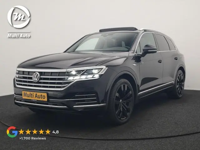 Volkswagen Touareg 3.0 TSi eHybrid 4MOTION PHEV 381pk Dealer O.H | Luchtvering | Trekhaak Af Fabriek...