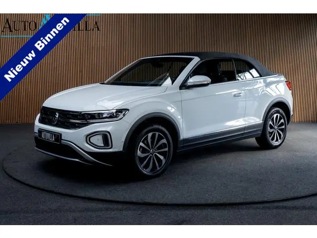Volkswagen T-Roc Cabrio 1.5 TSI Navi Virtual C. Camera Beats PDC Stuurverwarming LED Stoelverwarming...