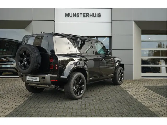 Land Rover Defender 110 P300e 110 X-Dynamic SE | Schuif/Kantel dak | Meridian | Voorstoelen / Stuur...