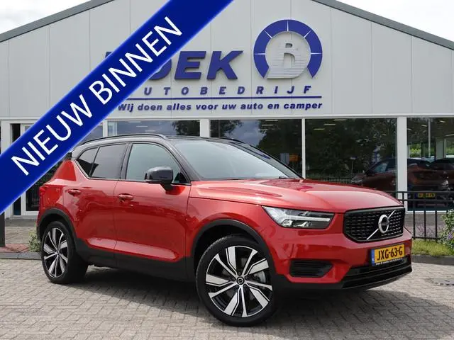 Volvo XC40 1.5 T4 Recharge R-Design TREKH. | VOL LEER | TWO-TONE | NAVI | PDC V+A