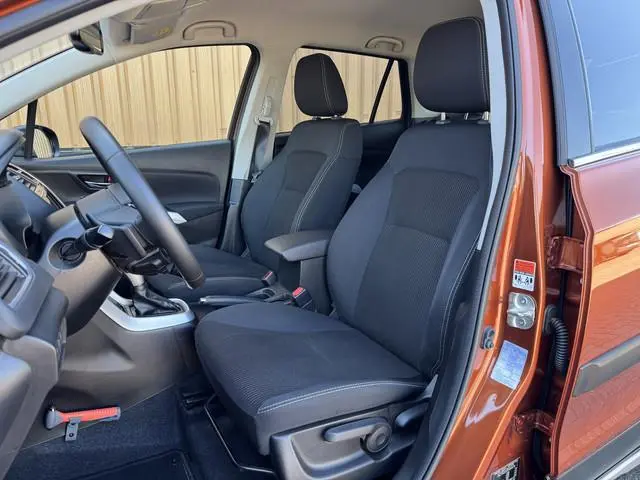 Suzuki S-Cross