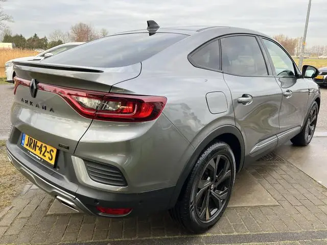 Renault Arkana 1.6 E-Tech hybrid 145PK R.S line / E-Tech engineered / Dealer onderhouden / Adaptive...