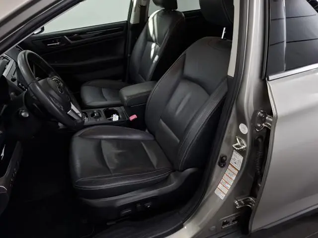 Subaru Outback 2.5i Premium Schuifdak / leer / Trekhaak / Camera / Harman Kardon enz