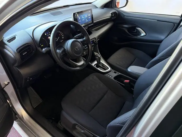 Toyota Yaris 1.5 HYBRID CARPLAY CAMERA STOEL/STUUR VERW LMV ADAP.CRUISE ✅ Top Auto's Wijchen , Al 3...