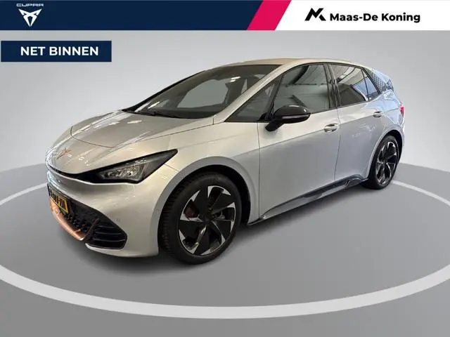 CUPRA Born Adrenaline 62 kWh 230pk · 95,6% · Camera · Apple/Android Car Play · Stuur- & Stoelverwarm...