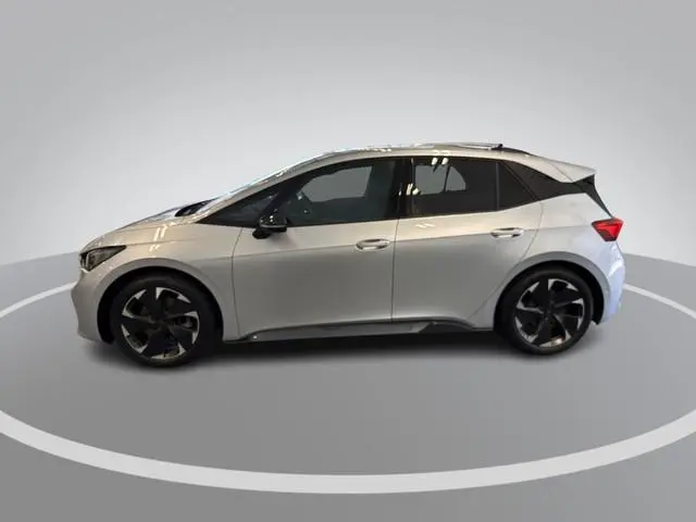 CUPRA Born Adrenaline 62 kWh 230pk · 95,6% · Camera · Apple/Android Car Play · Stuur- & Stoelverwarm...