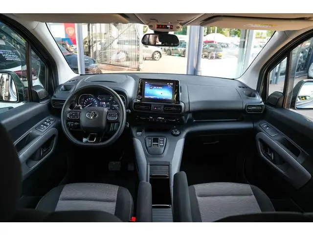Toyota pro-ace