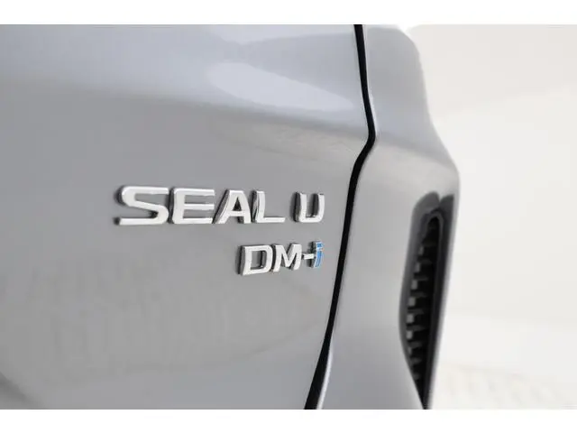 BYD SEAL U
