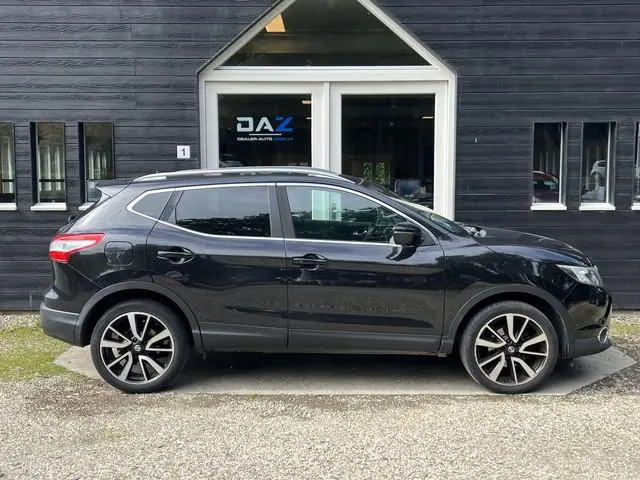 Nissan Qashqai 1.2 Tekna Aut/Ecc/Leer/Navi/Pano