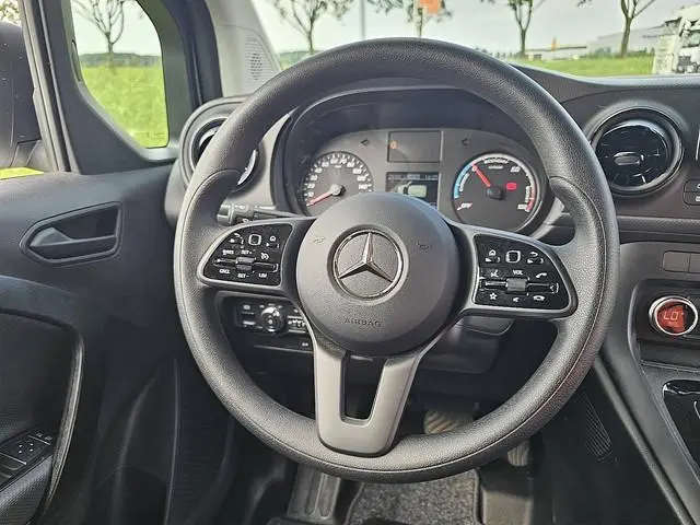 Mercedes-Benz eCitan