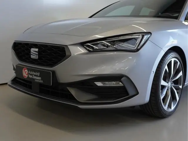 SEAT Leon 1.5 eTSI FR Business Intense | Automaat | Panorama- Schuifdak | Beats Audio | Camera | Dod...