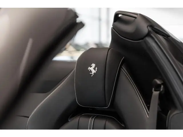 Ferrari 812 GTS