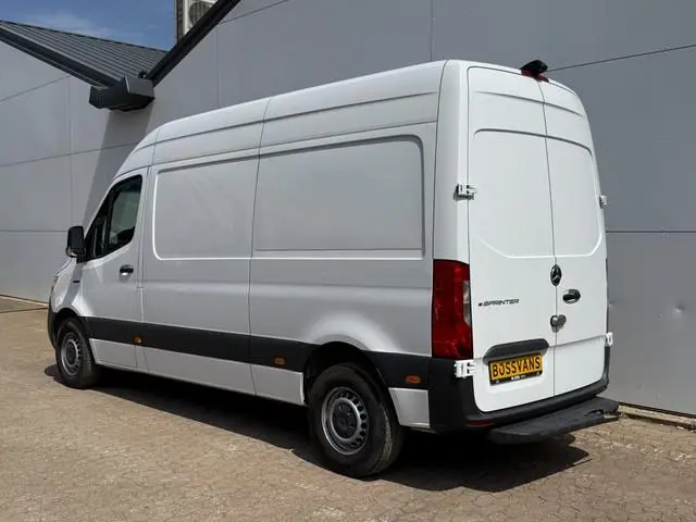 Mercedes-Benz eSprinter 312 55kWh L2H2 Elektrisch 145km WLTP 95% (SOH) 80kw Snelladen Climate Contro...