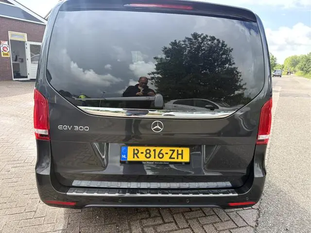 Mercedes-Benz EQV