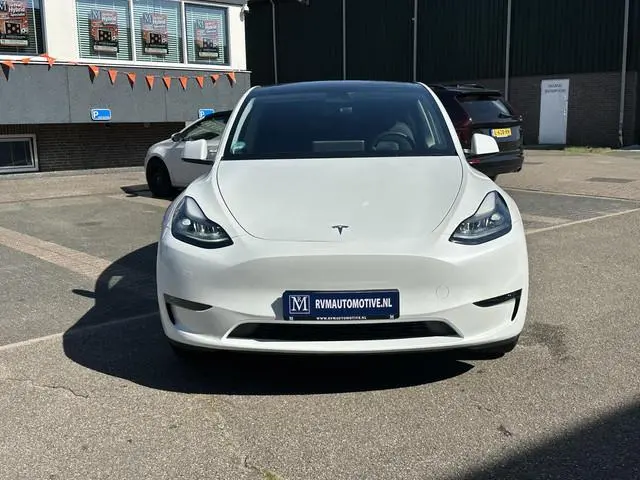 Tesla Model Y Long Range Dual AWD VAN: 39.900,- VOOR: 36.770,- UW WKVOORDEEL: 3.130,- | SOH 95% | AF...